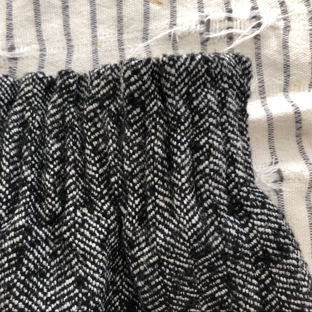 NWT J. Crew Factory Tweed Skirt - Picture 5 of 5